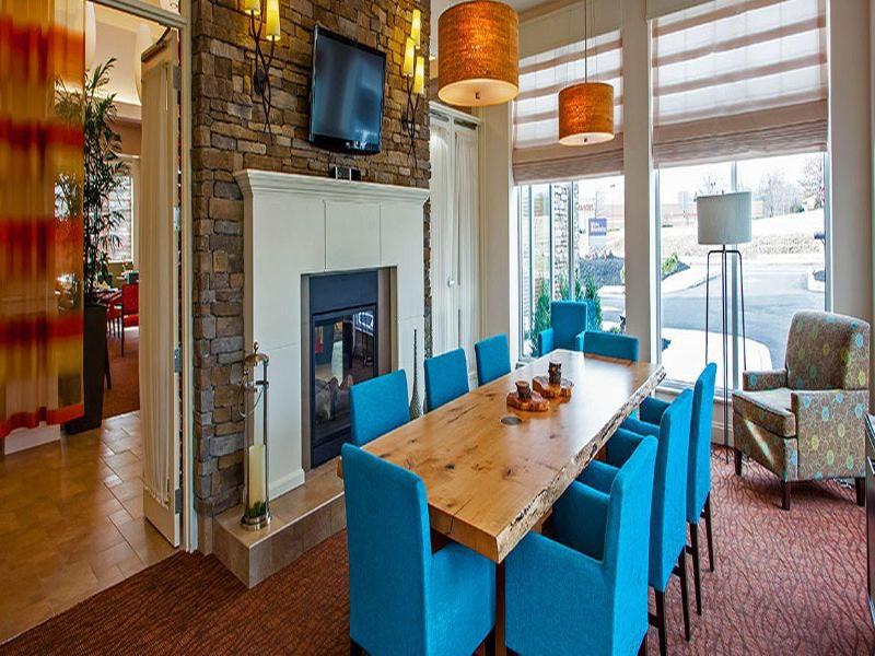 Hilton Garden Inn Valley Forge/Oaks Экстерьер фото
