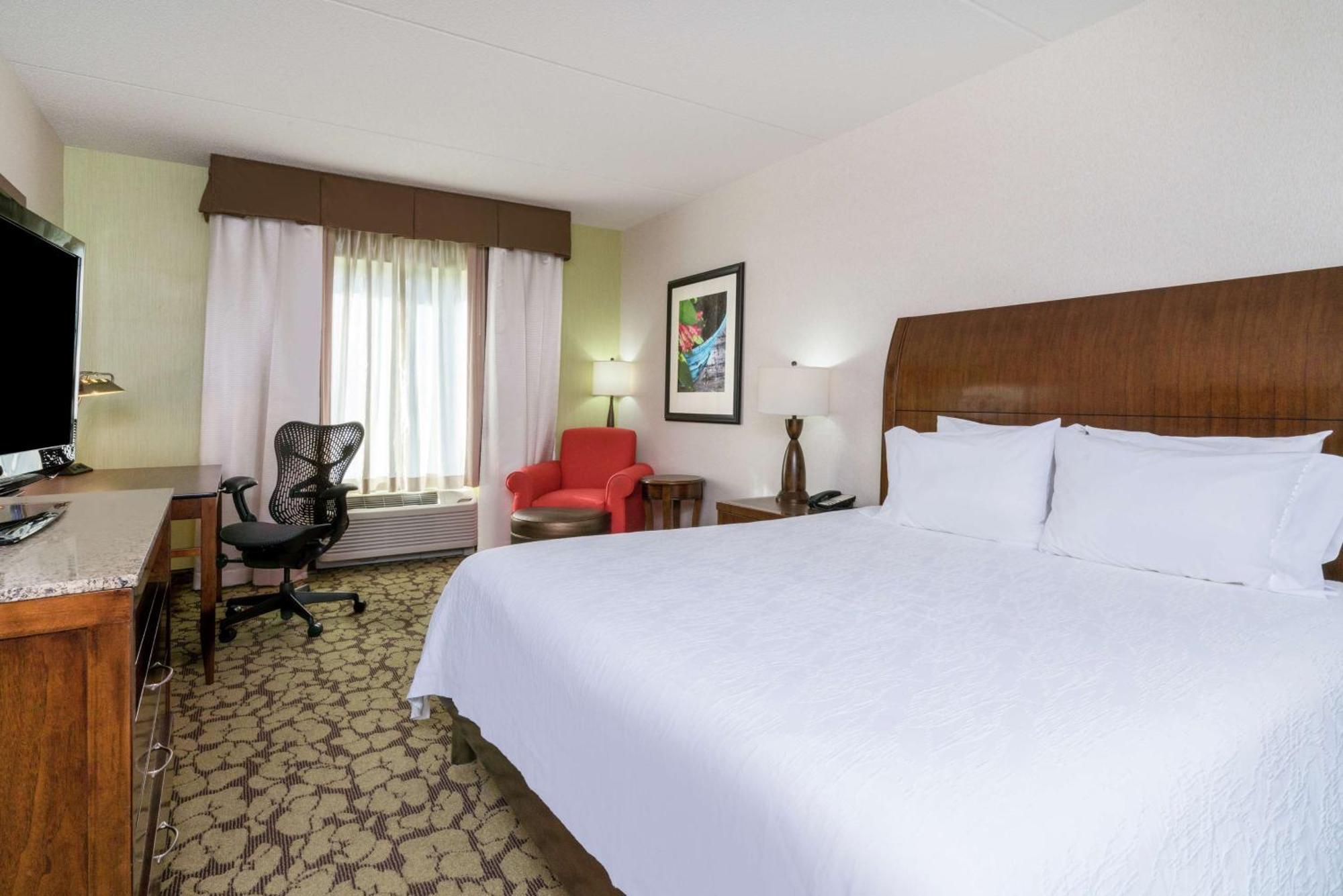 Hilton Garden Inn Valley Forge/Oaks Экстерьер фото