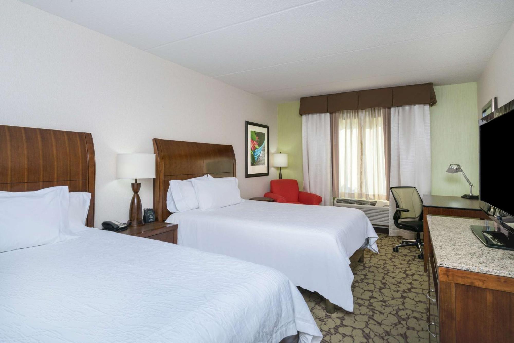 Hilton Garden Inn Valley Forge/Oaks Экстерьер фото