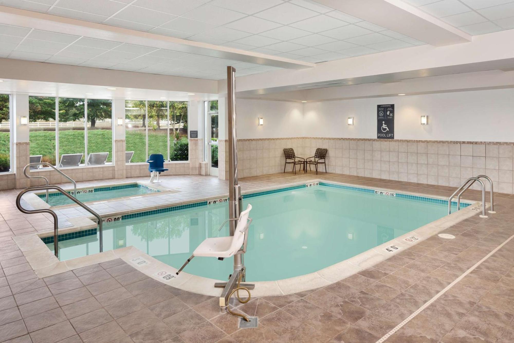 Hilton Garden Inn Valley Forge/Oaks Экстерьер фото