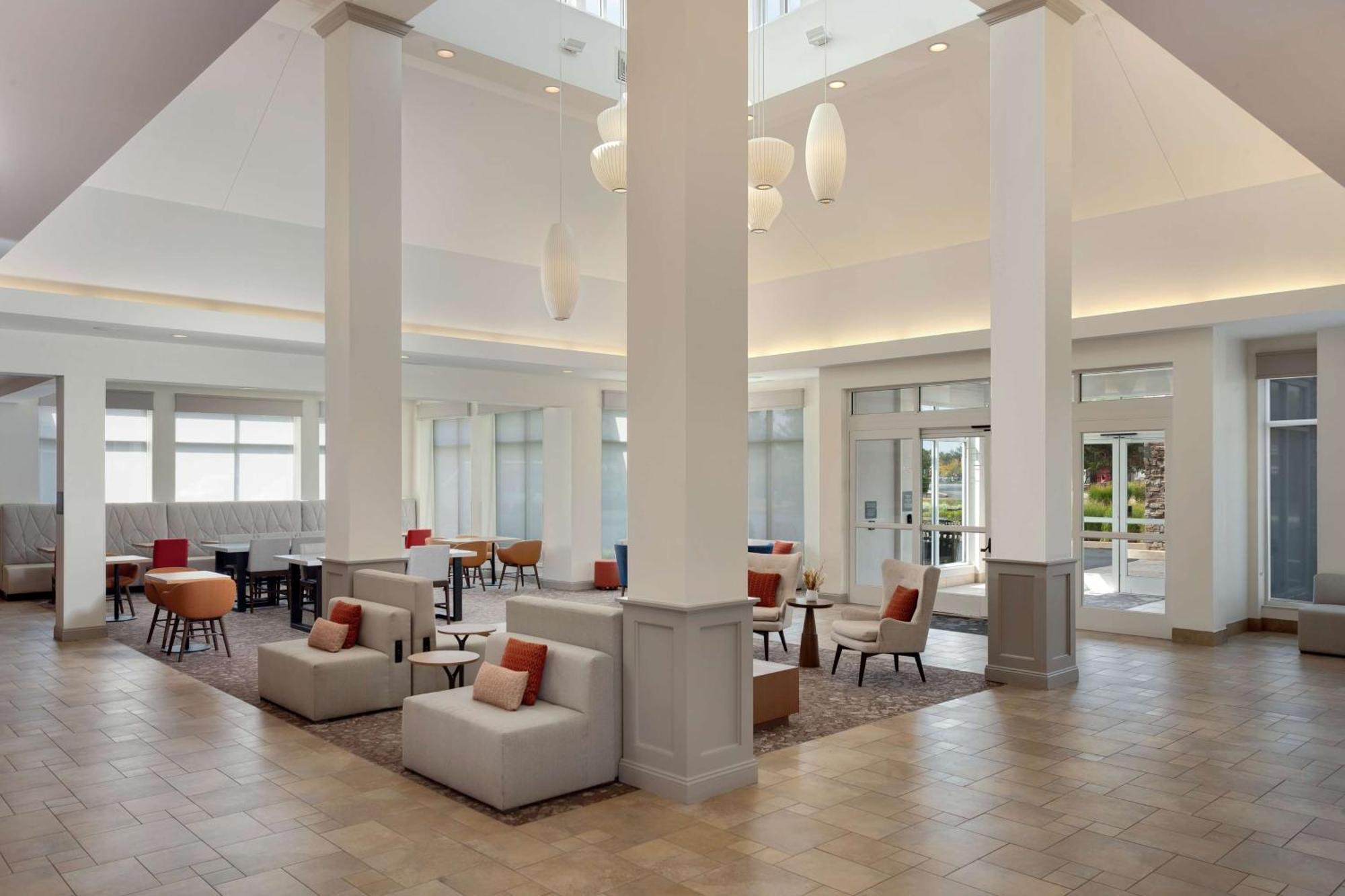 Hilton Garden Inn Valley Forge/Oaks Экстерьер фото