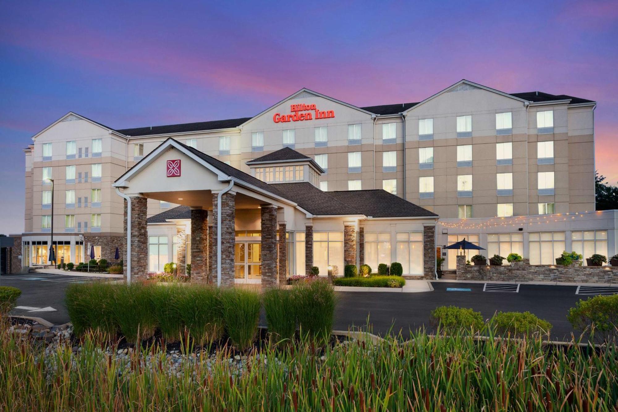 Hilton Garden Inn Valley Forge/Oaks Экстерьер фото
